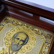 Подарочная икона Николая Чудотворца /в киоте/. Златоуст — фотография 9