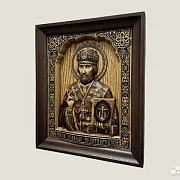 Святой Николай Чудотворец икона резная из дерева в подарок — фотография 3