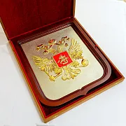 Плакетка «Герб России» из латуни и дерева — оригинальный подарок — фотография 9