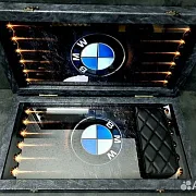 На память: Нарды под стеклом «BMW X5» — фотография 5
